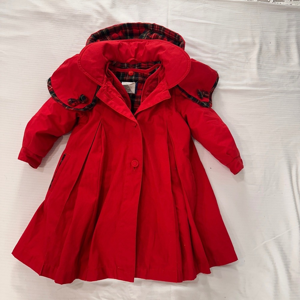 Rothschild Vintage Red Hooded Cape Coat Girls 3T Plaid Quilted Lining Winter